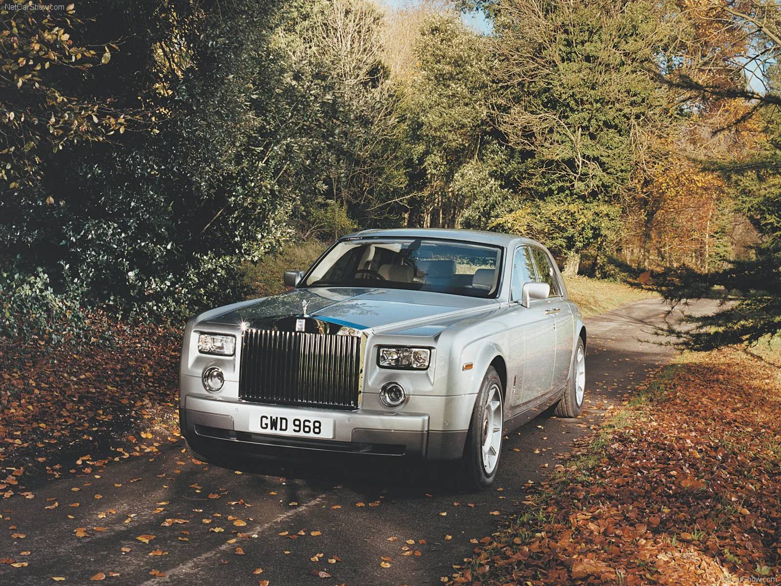 Hình ảnh xe siêu sang Rolls-Royce Phantom 2003 & nội ngoại thất