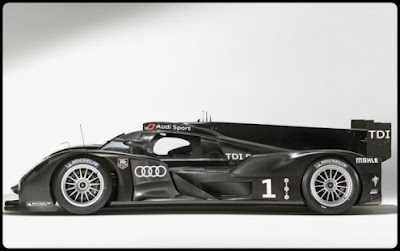 2011-Audi-R18-Sport-View
