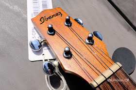 Ibanez UEWT5 Tenor Ukulele headstock