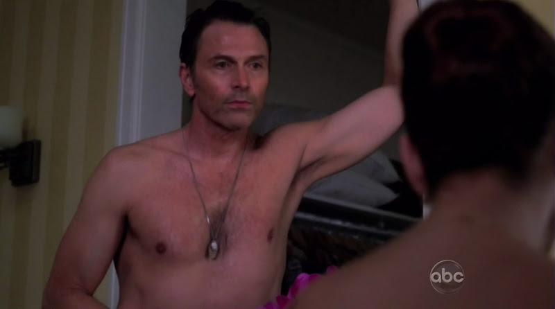 Tim Daly Shirtless on Private Practice s3e21