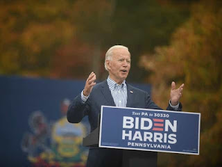 Joe Biden addressed the crowd at a drive-in rally-Photo-Marianne Callahan / Photojournalist