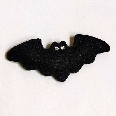 Black felt bat clip