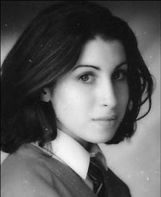 Amy Winehouse Aging Timeline Seen On www.coolpicturegallery.us