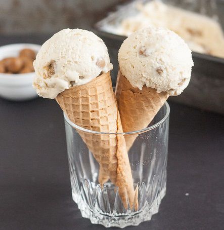 Maple Gingerbread Cookie Dough Ice Cream