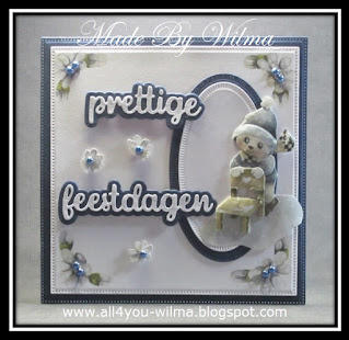 Een kerstkaart met een 3d-plaatje van Marieke's Design en "prettige feestdagen" met schaduw van Crealies. A Christmas card with a 3d-image of Marieke's Design and "Happy Holidays" (Dutch words) with shadow of Crealies.