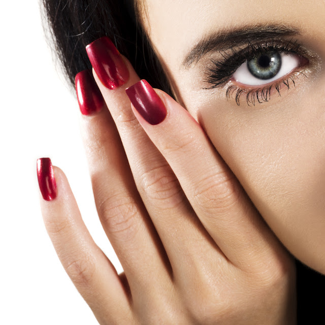 Como conservar melhor o esmalte nas unhas