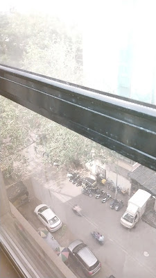 Facade-Maintenance-inner-broken-laminated-glass