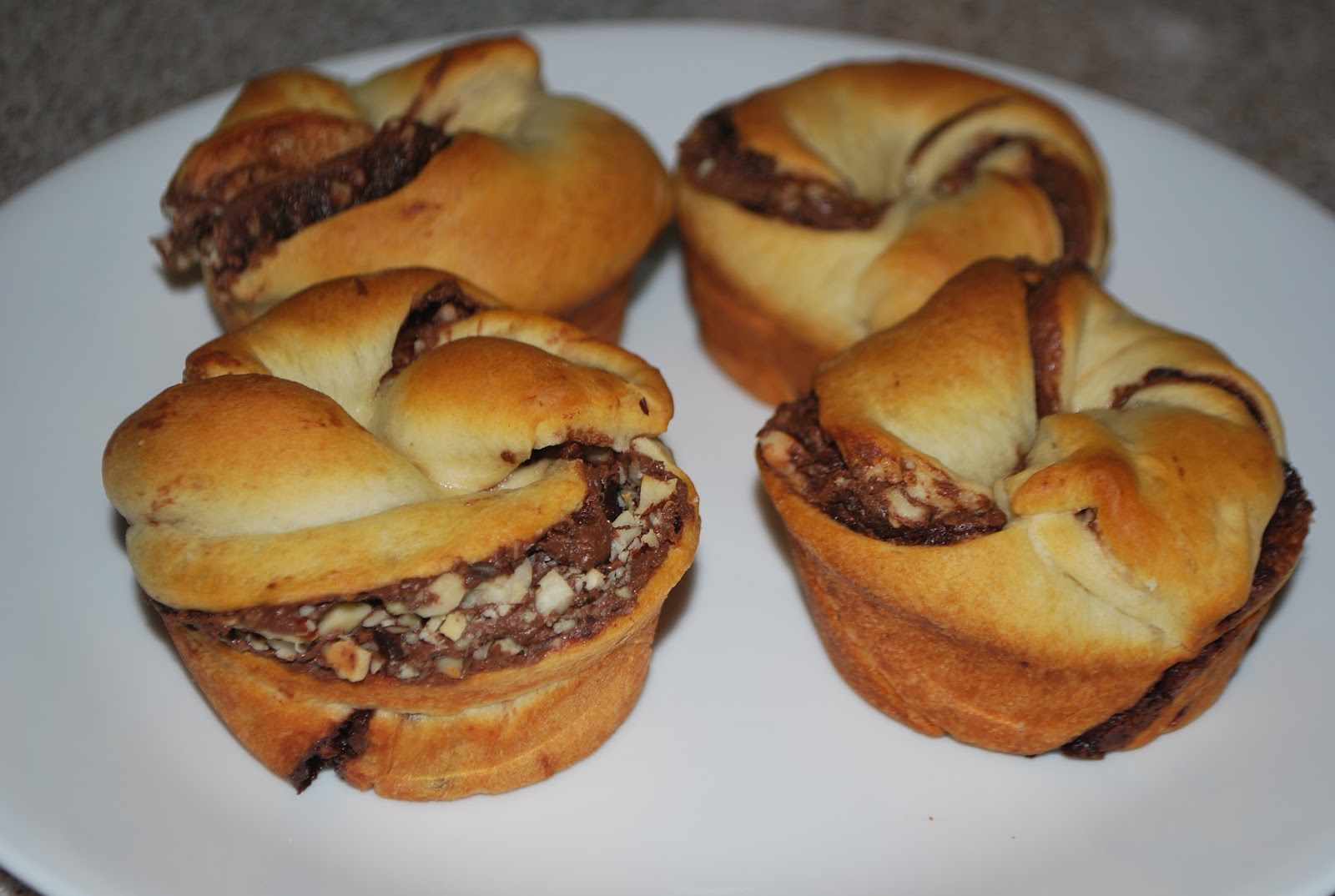 Miss Jen's Kitchen Adventures: Chocolate Hazelnut Twists