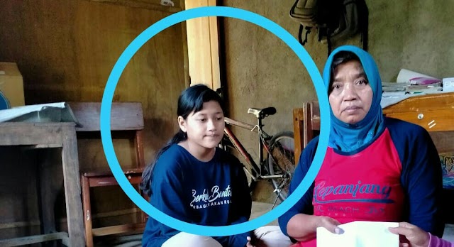 Berparas Cantik Tri Novi Rahmadani Siswa SMP Yang Kesehariannya Berangkat Sekolah Harus Berjalan 3 Kilometer Dari Rumah Menuju Sekolah