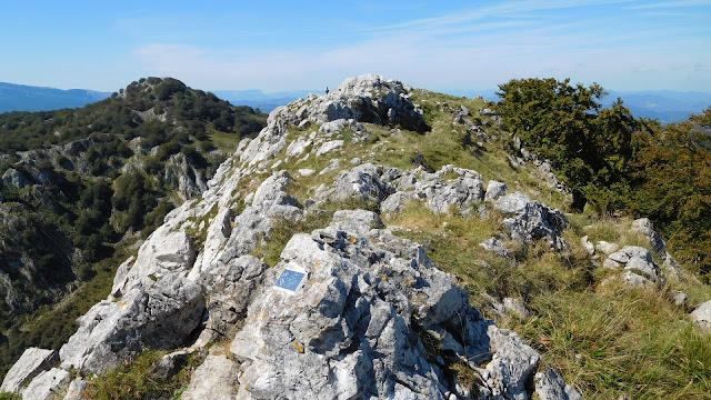 Cima del Mugarra (965 mts).