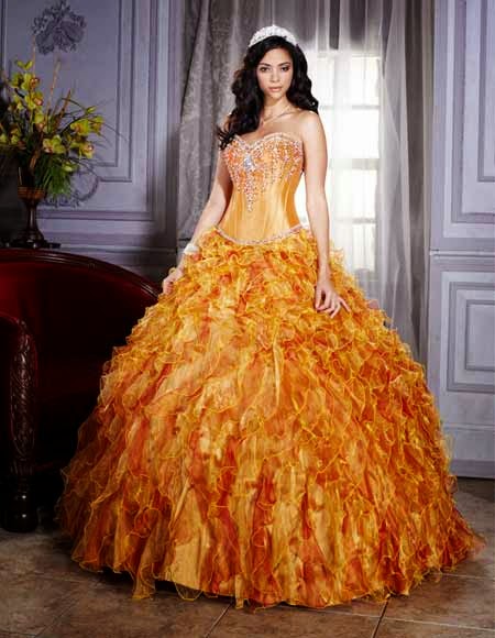 Lindos vestidos de 15 años estilo princesa