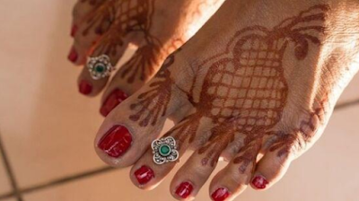Why do you put ring on the second toe of the foot? This is the secret behind it Toe Ring: పాదాలకున్న రెండో వేలికే మెట్టెలను పెట్టుకుంటారు ఎందుకు? దీని వెనుక ఉన్న సీక్రెట్ ఇదే.