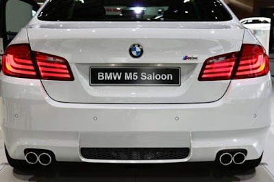 2012 BMW M5 Saloon Rear