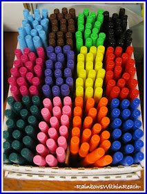 photo of: Markers Organized (Organizational RoundUP via RainbowsWIthinReach) 