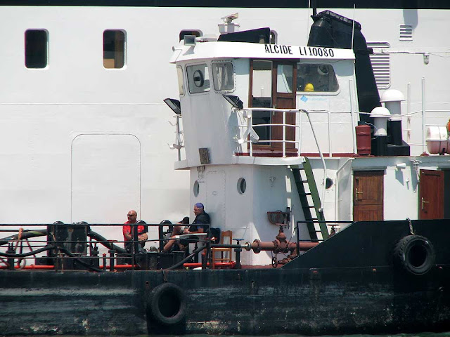 Service boat Alcide, Porto Mediceo, Livorno