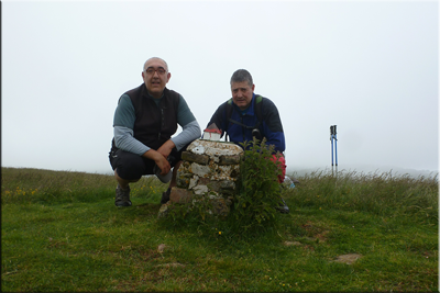 Milpiribil (Pilpil) mendiaren gailurra 1.277 m.  --  2016ko ekainaren 19an