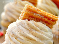 Churro Cupcakes