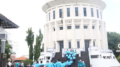 SMP Hang Tuah 5 Candi Sidoarjo Sasar Alut Sista TNI AL dan Wisata Bahari