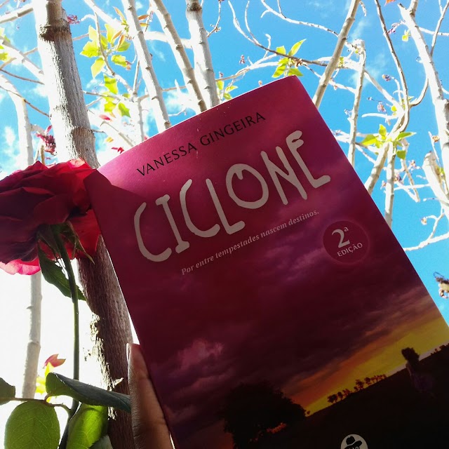 Resenha: Ciclone