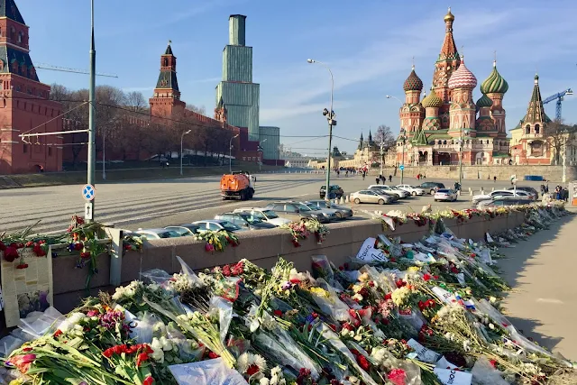 Большой Москворецкий мост, место убийства Бориса Немцова