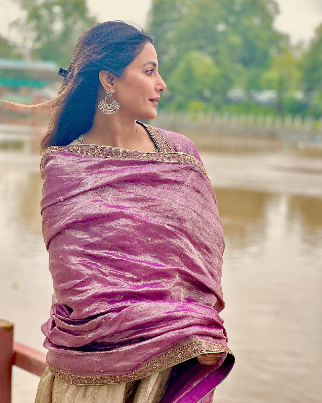 Hina Khan indian attire beautiful actress