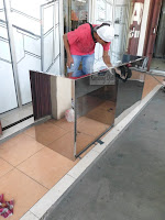 Etalase Stainless Steel dan Meja Stainless Steel - Furniture Semarang