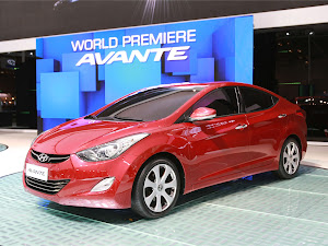 Hyundai Avante 2011 (6)