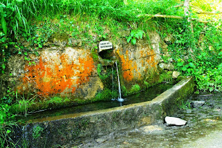 Vista de la fuente Les Gavilanceres