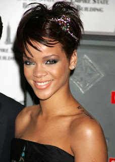 Rihanna Tattoos, Tattooing