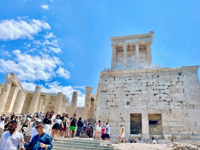 Atina gezilecek yerler Athena Nike Acropolis