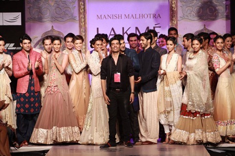 Day2 at LFS summer-resort 2011 by Manish Malhotra (11)