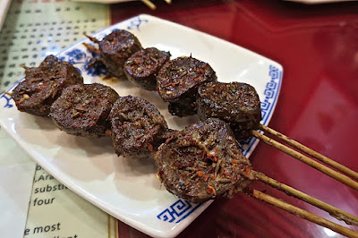 Restaurant Manchurian (满族全羊铺), lamb kidney skewers