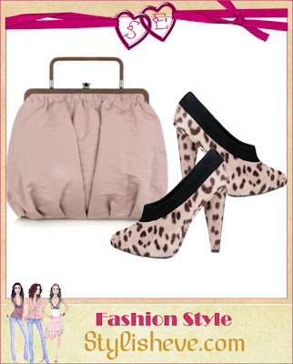 Zapatos y bolsas animal print