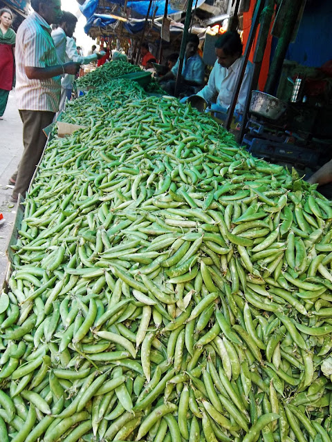 vegetable vendors in market