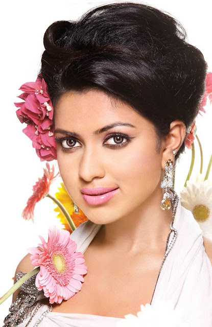 Amala Paul Cool New Photos