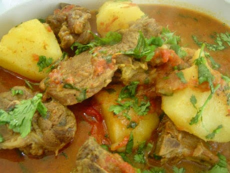 aloo gosht