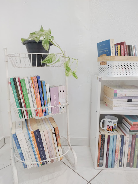 ideias criativas de decoração com livros, livros, literatura, decoração, casa com livros, Pensamentos Valem Ouro, Livros e decoração, Vanessa Vieira poeta, leitores e decoração, casa organizada, casa simples, home office