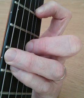 Dissonant guitar chord