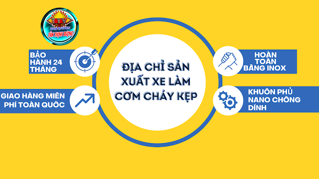 Xe bán cơm cháy kẹp - sự lựa chọn mới lạ cho ăn vặt.