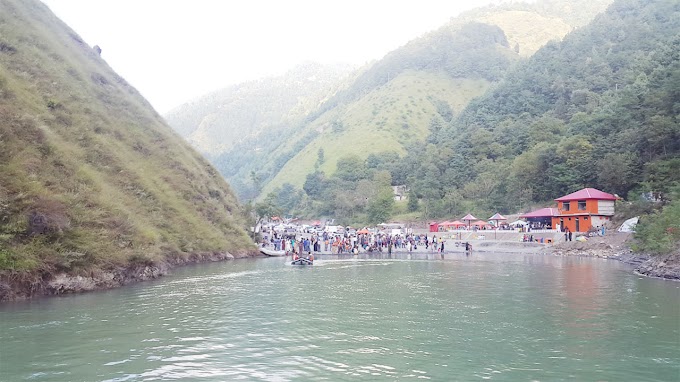 Samundar Khata Lake