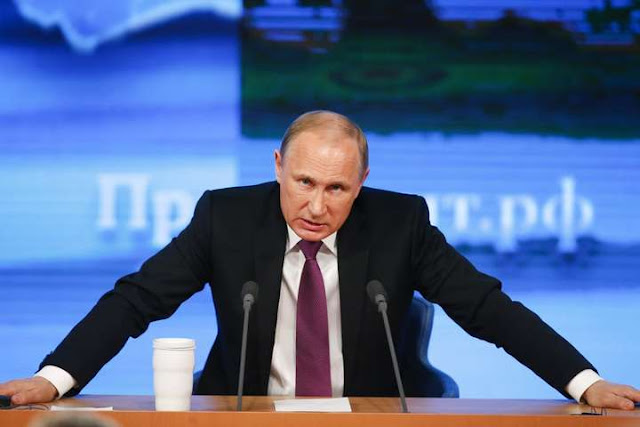 У ситуації з Білоруссю Путін діє в точності за українським сценарієм
