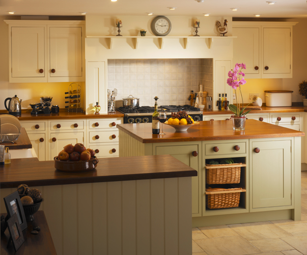 Farrow and Ball New White kitchen