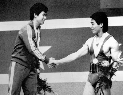 Los Angeles 1984 - Chen Weiqiang, oro en en halterofilia (-60 kg)