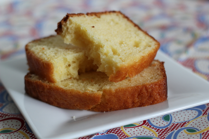 yogurt cake