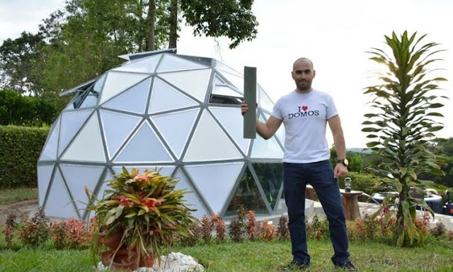 Colombiano crea casas tipo domo fabricadas con plástico reciclado