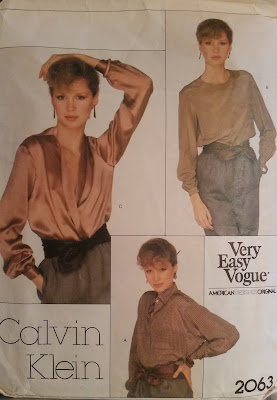 V2063 Very Easy Vogue shirt pattern vintage calvin klein