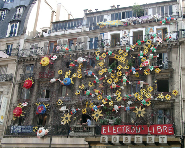 Electron Libre, rue de Rivoli, Paris