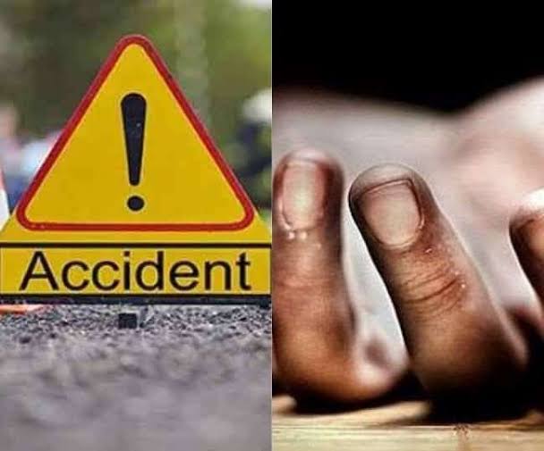 जांजगीर-चांपा जिले में सड़क दुर्घटना में तीन बारातियों की मौत, पलट गई गाड़ी कई अन्य घायल, The car overturned many others injured