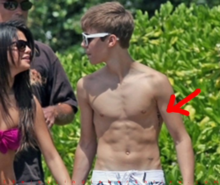justin bieber's new tattoo 2011 Justin Bieber's new tattoo revealed in