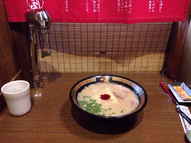 一蘭 六本木店 ラーメン着丼